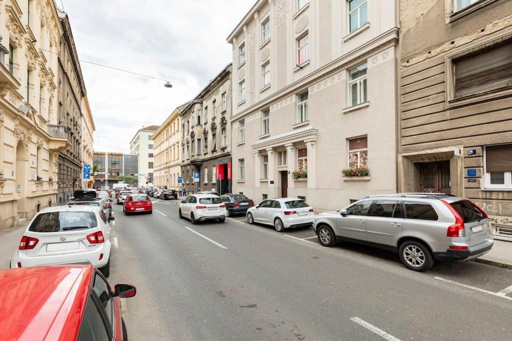 Marinianis Premium Apartment Zagreb Exterior foto